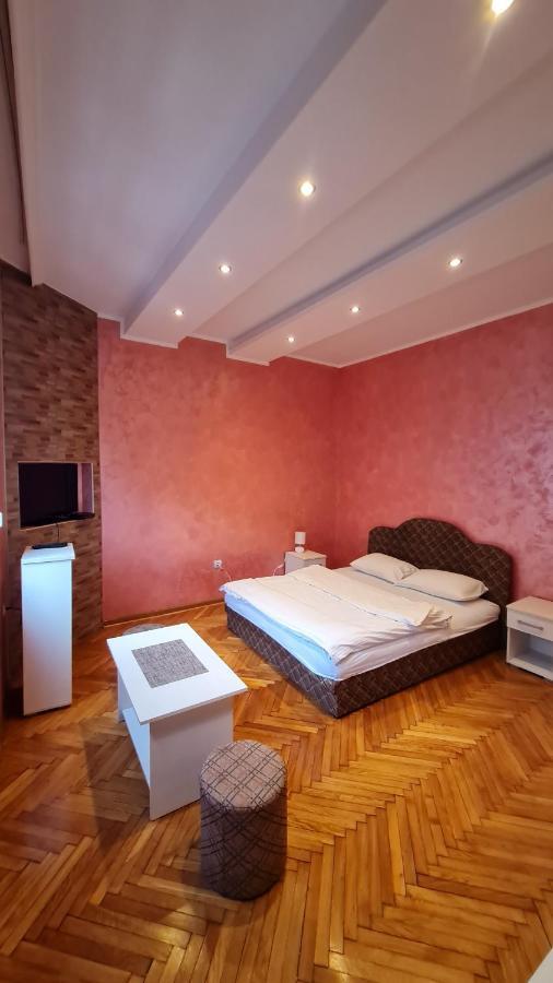 Stay In Apartments Belgrado Buitenkant foto